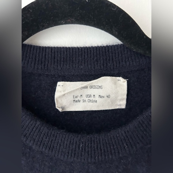 Zara dark blue 100% cashmere crew sweater - Picture 2 of 10